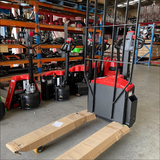 Full Electric Standard Width Pallet Jack 1.5Ton