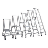 5 Step Checkerplate Platform Ladder 1.41m