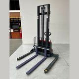 3.5M Full Electric Walkie Adjustable Straddle Legs Stacker Forklift 1300kg