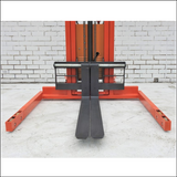 Semi Electric Stacker Lifter 3500mm Straddle Legs