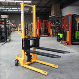 Manual Hand Stacker Lifter Lifting 1600mm Capacity 1T