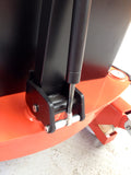 Semi Electric Walkie Stacker Lifter Lifting 2500mm 1T Straddle Leg